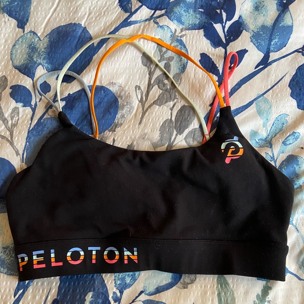 NEW Never Worn Peloton sports bra